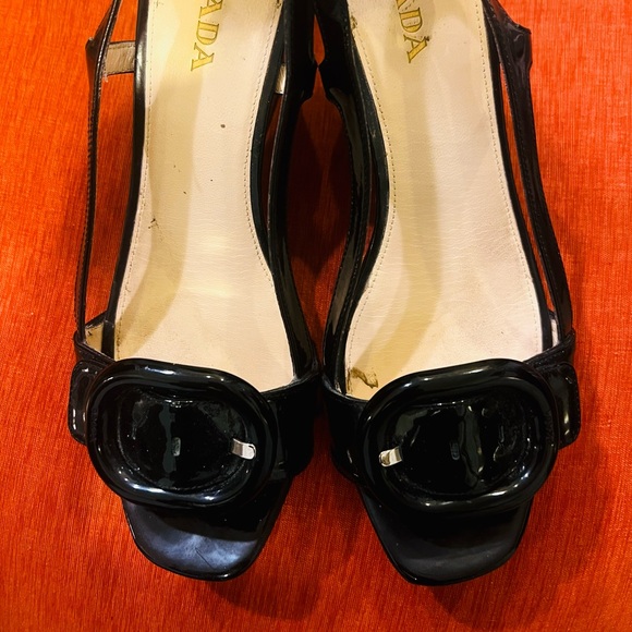 Wonderful Prada,patent leather peep toe wedge. Size 39/9. In very good condition - Picture 1 of 5